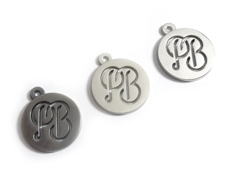 personalised silver pendants